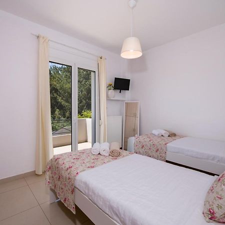 Casa Magnolia Villa Kathaniá Buitenkant foto