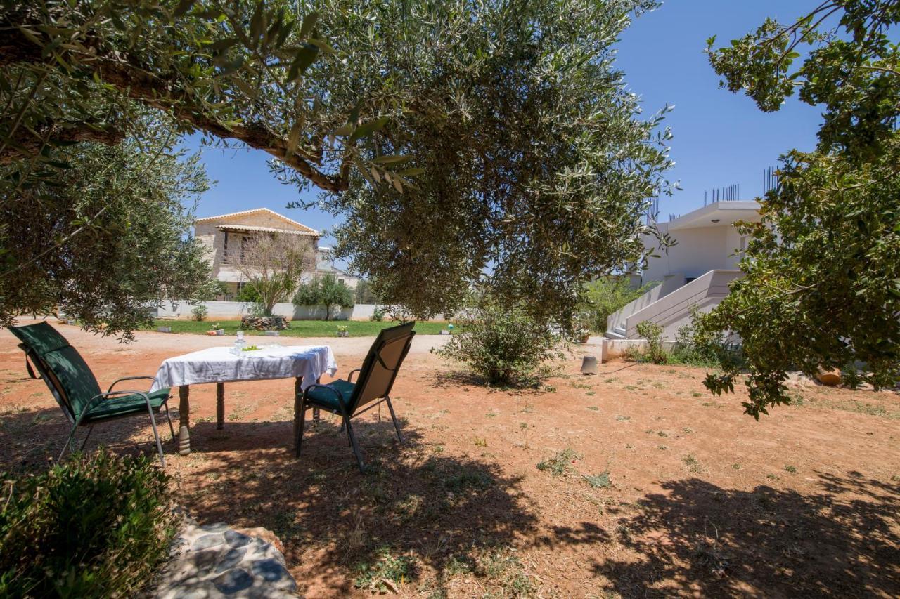 Casa Magnolia Villa Kathaniá Buitenkant foto