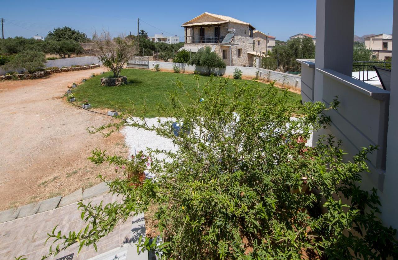 Casa Magnolia Villa Kathaniá Buitenkant foto