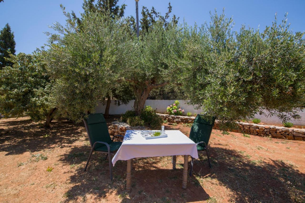 Casa Magnolia Villa Kathaniá Buitenkant foto